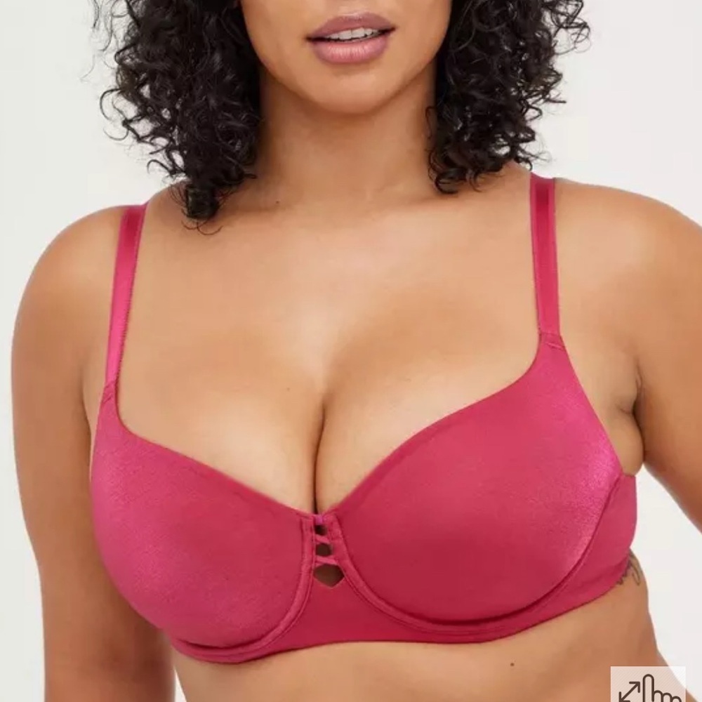 NWT Torrid T-Shirt Unlined Underwire Bra Glossy Mesh Vivacious Pink, Size 46D